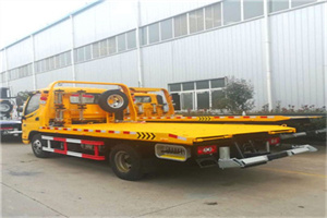 珠晖附近拖车救援搭电